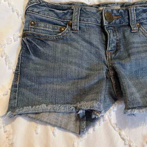 FP Free People Womens W 25 Denim Jean Fringe Hem Shorts - Picture 5 of 9